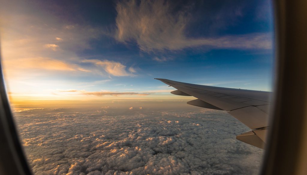 Tipps für einen entspannten Flug: Beitragsbild