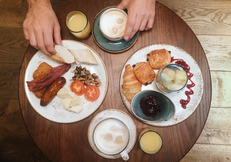 Tipps zur Hotelbuchung: Ibis London Canning Town, Frühstück